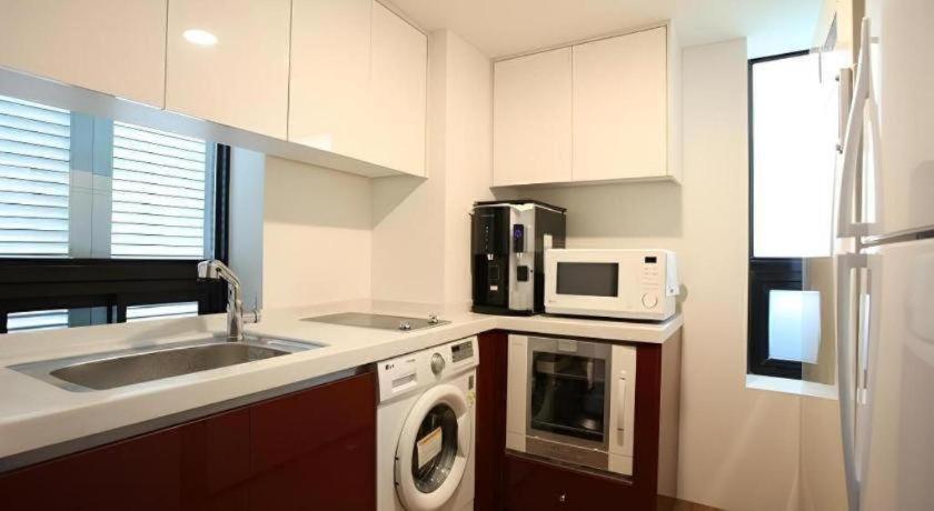 Myeongdong Mom House Hotel 2*