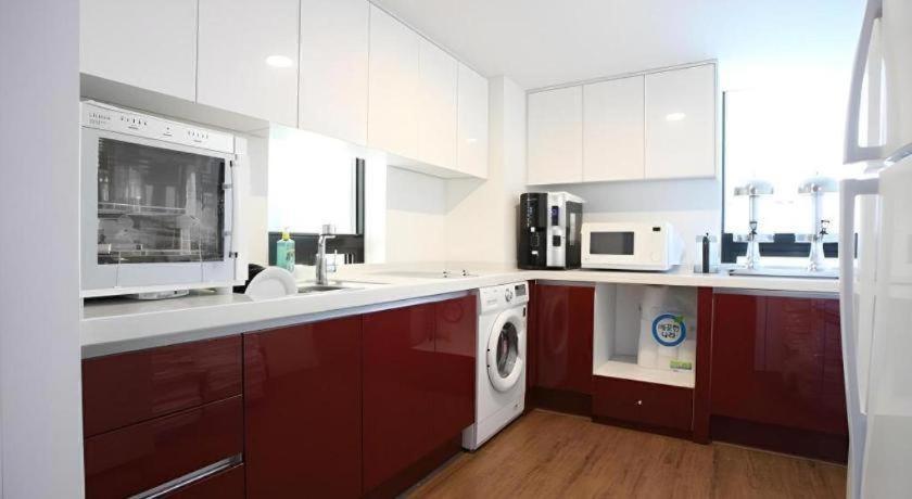 Hotel Myeongdong Mom House