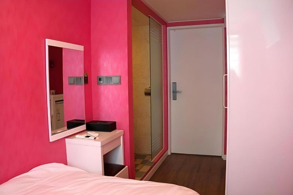 Myeongdong Mom House Hotel Seoul
