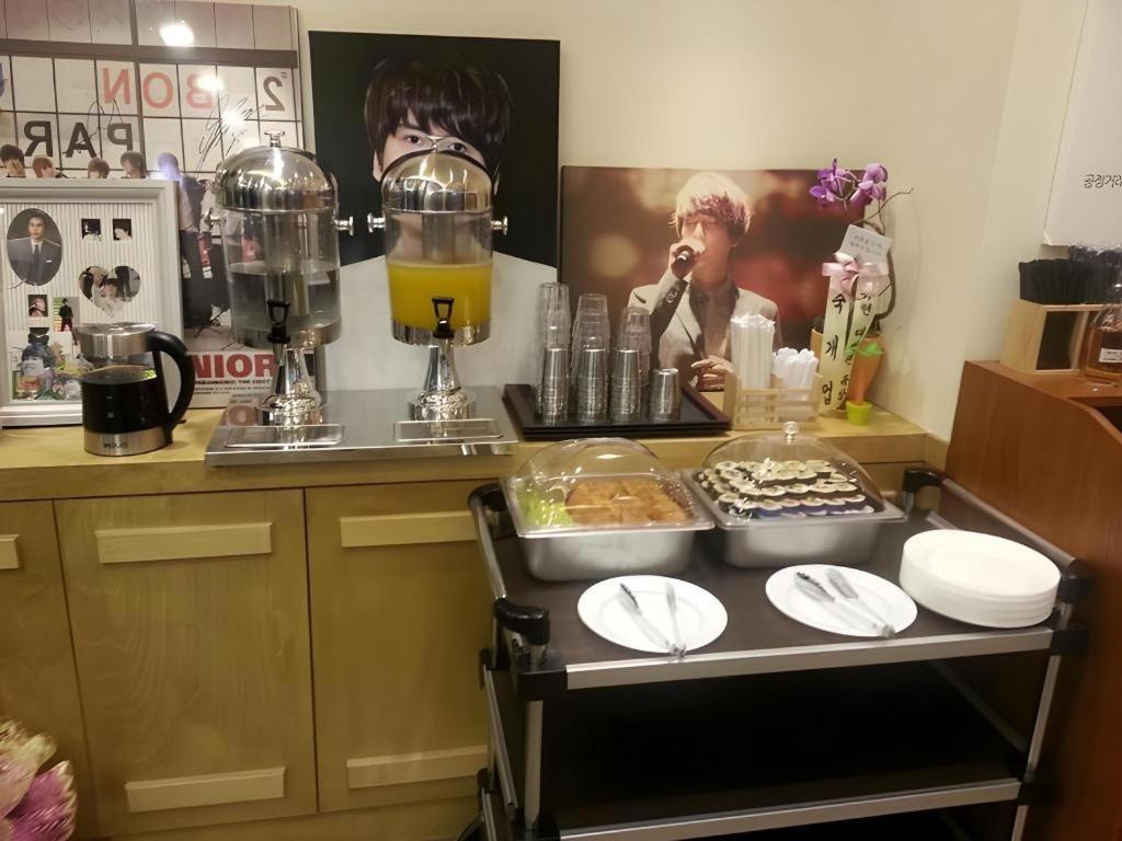 Myeongdong Mom House 2*