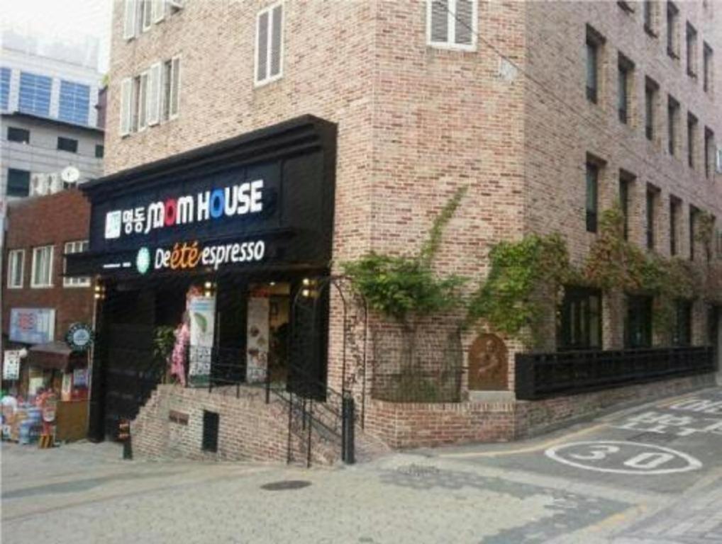 Myeongdong Mom House Hotel